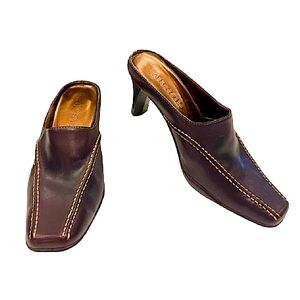 {aerosoles} Vintage Y2K ‘Click/Catch Me’ Style Brown Leather Mules